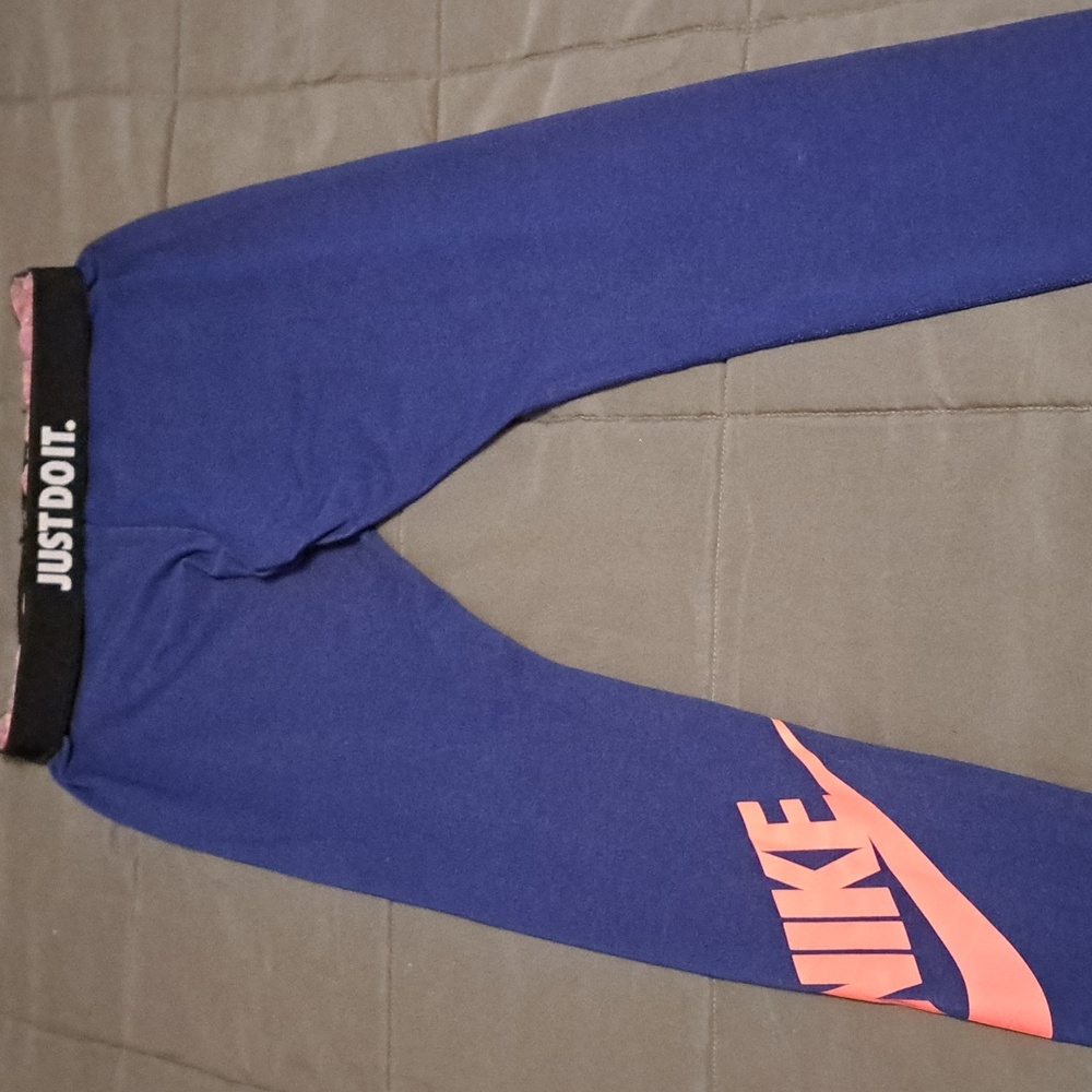 Nike athletic leggings